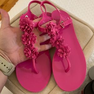 Pink sandal crown & ivy